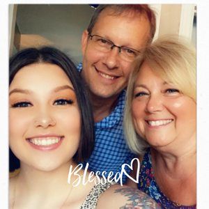 Meet your Posher, Elisha